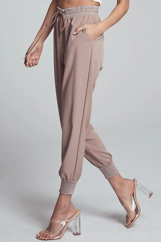 Elegant Beige Jagger Pants