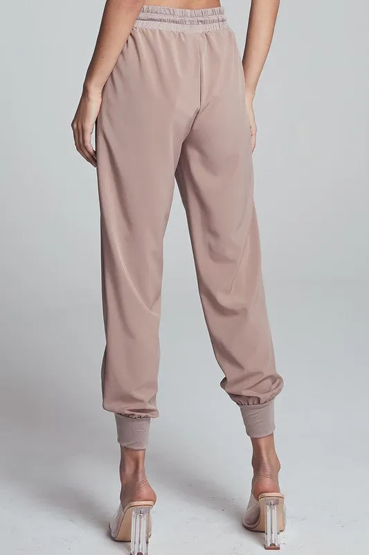 Elegant Beige Jagger Pants