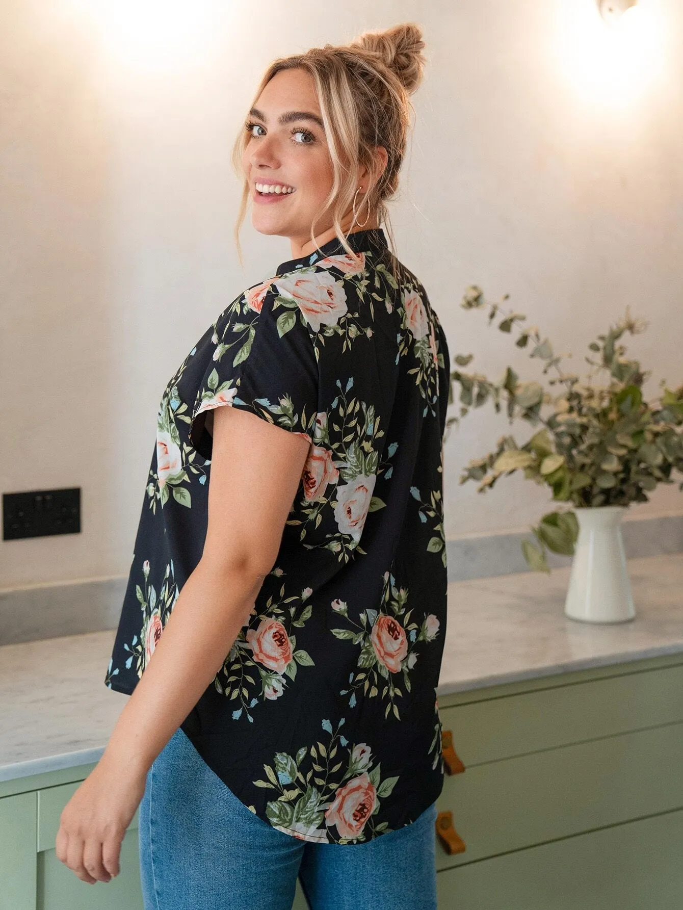 Floral High Low Short Sleeve Notched Regular Plus Size Blouse