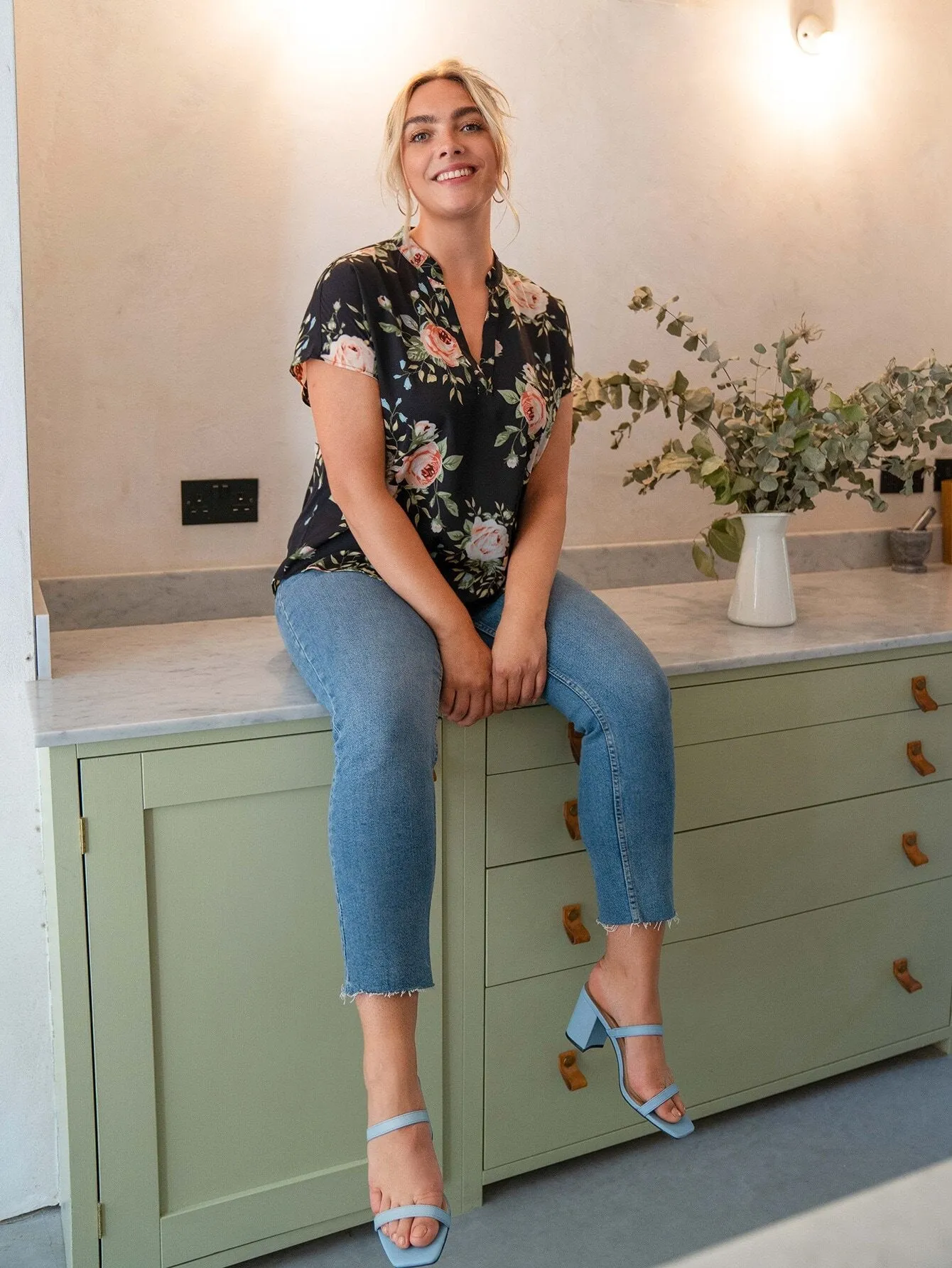 Floral High Low Short Sleeve Notched Regular Plus Size Blouse