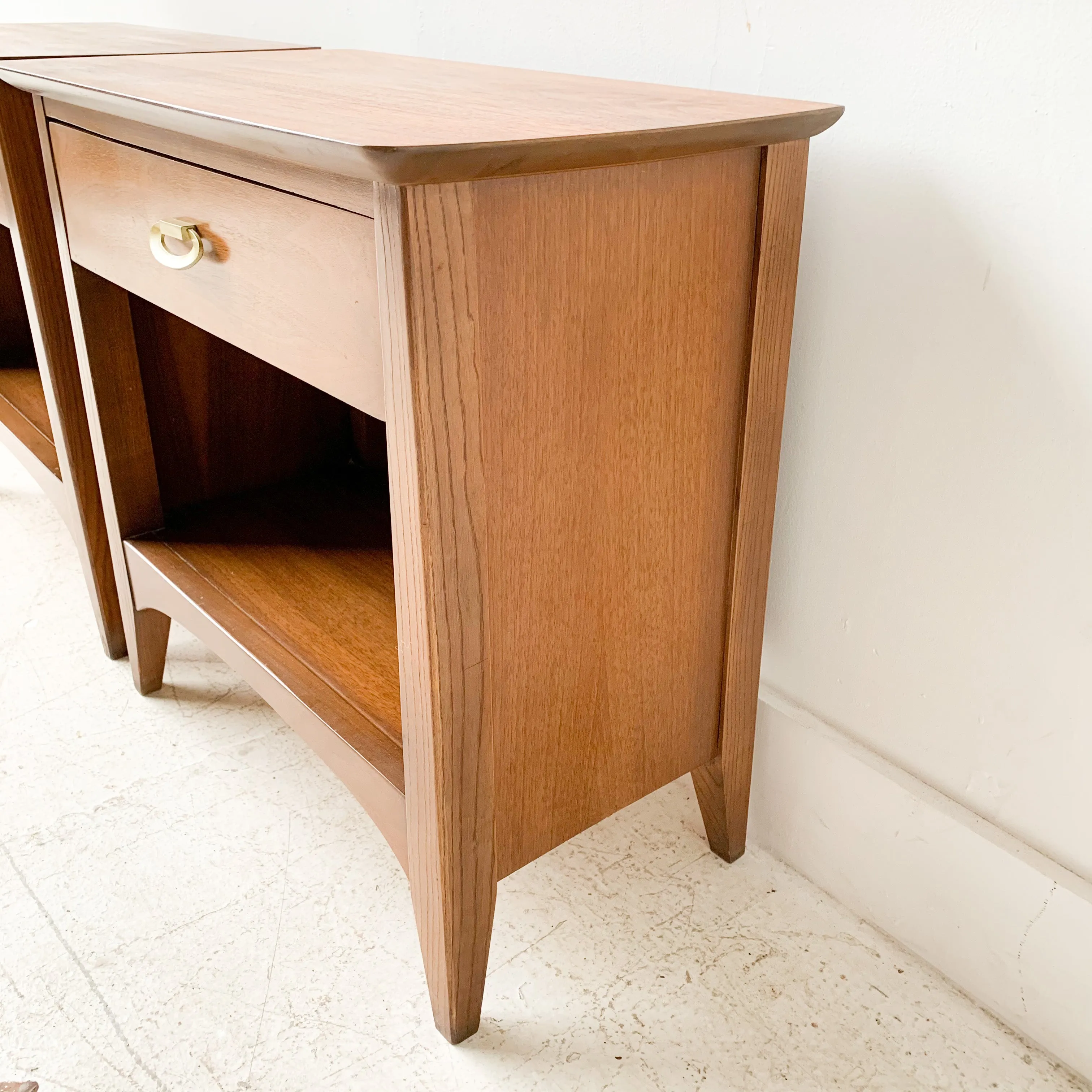 Pair of Mid Century Dixie Nightstands