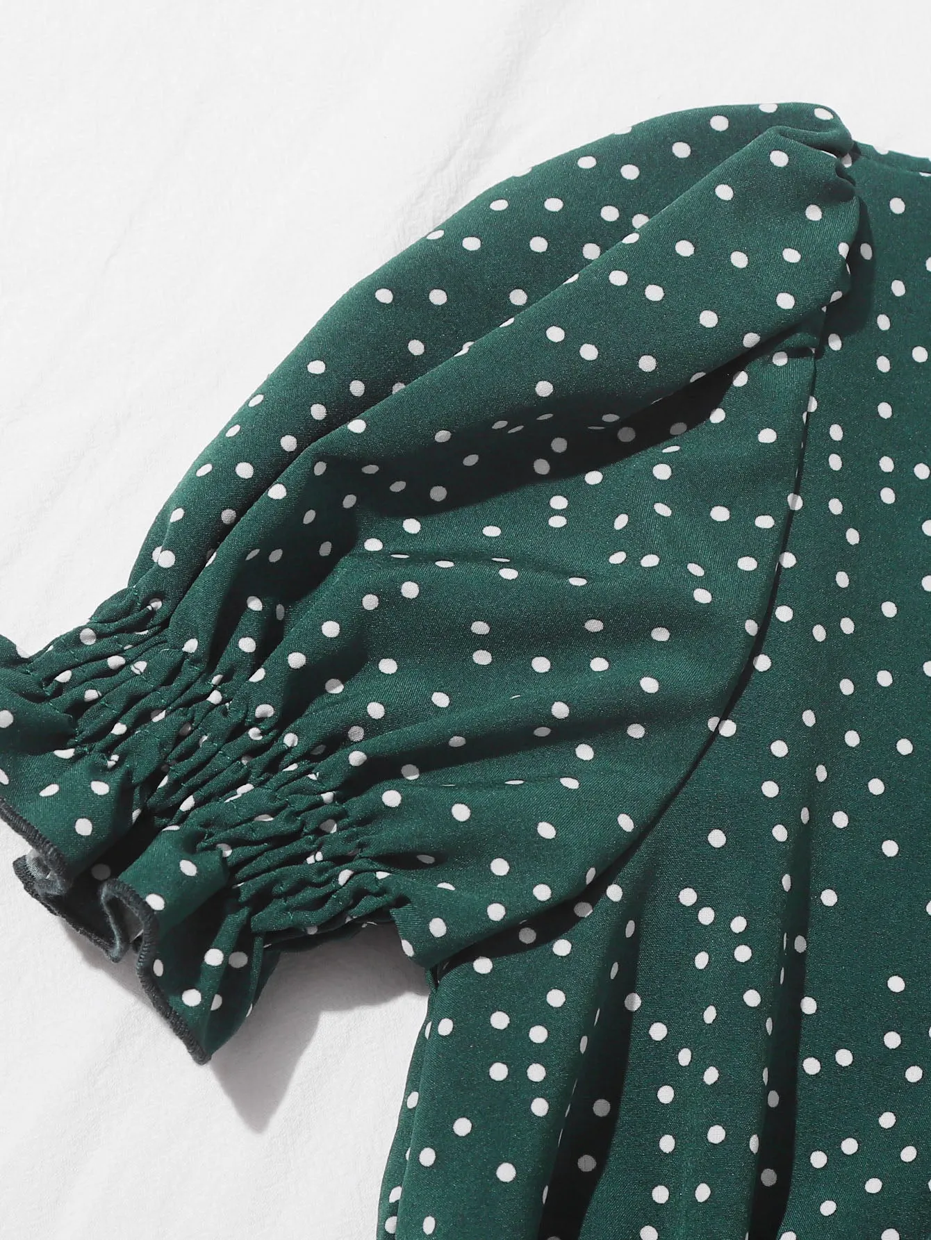 Polka Dot Shirred Short Sleeve Sweetheart Crop Plus Size Blouse