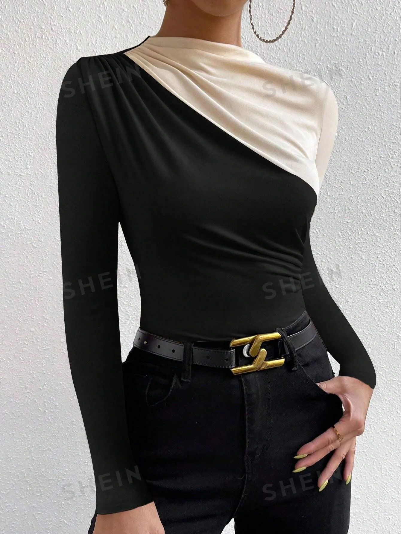 Privé Two Tone Ruched Tee