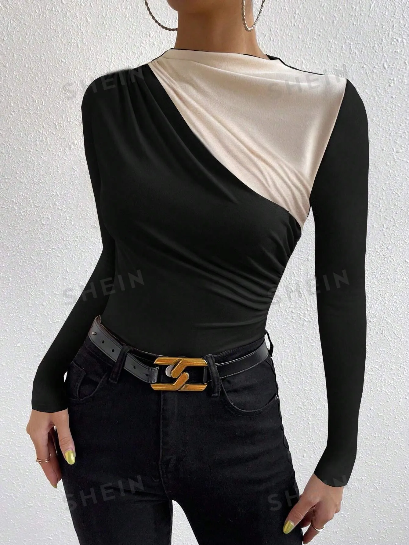 Privé Two Tone Ruched Tee