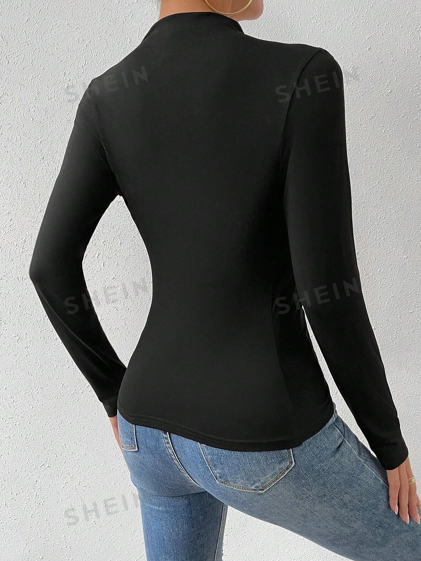 Privé Two Tone Ruched Tee
