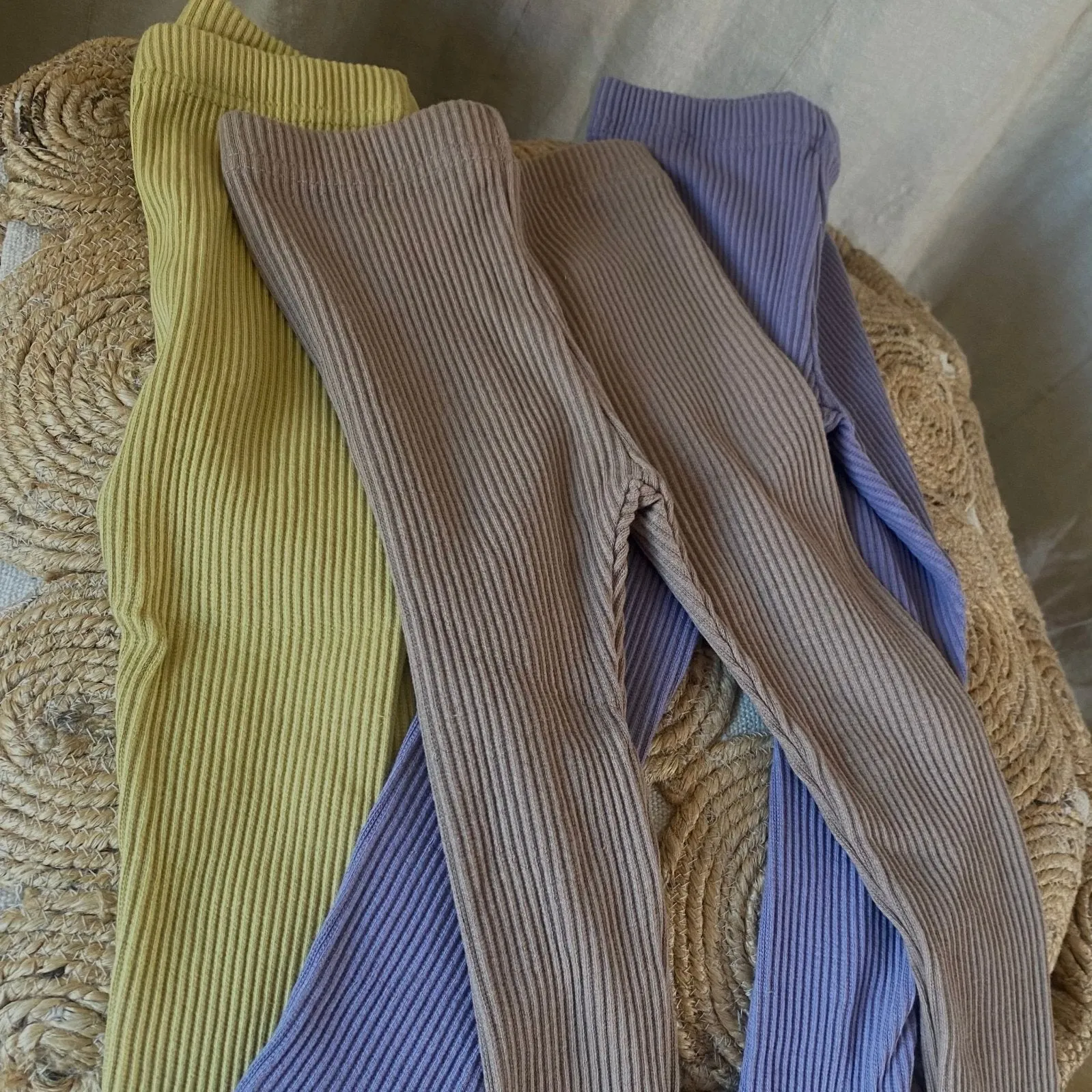 Soft Rib Leggings – Bequeme Basics für jeden Tag