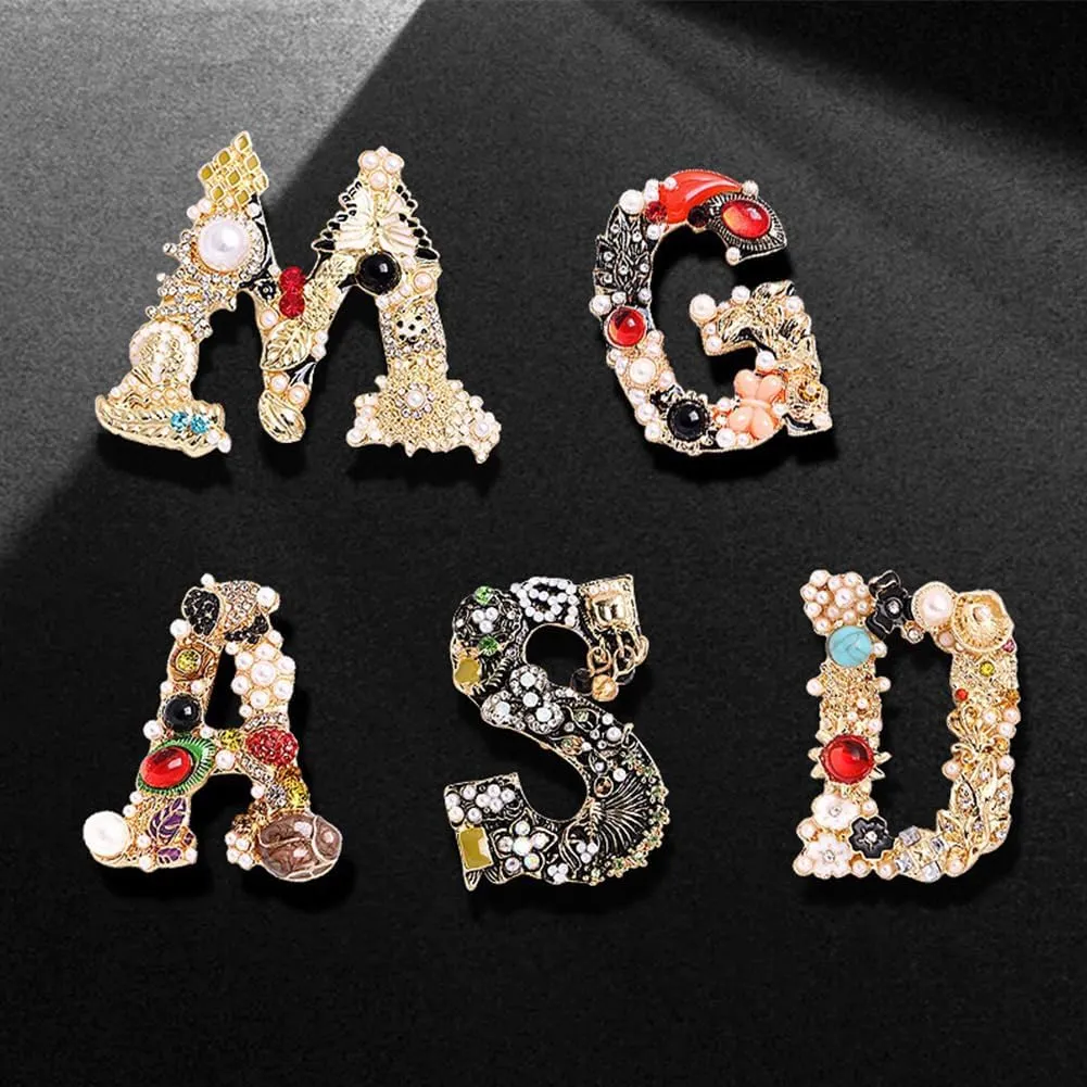 Versailles series Baroque Retro Brooch pins for Women Men Pearl Rhinestone Initial Letter Alphabet Facial Makeup Corsage delicate accessory