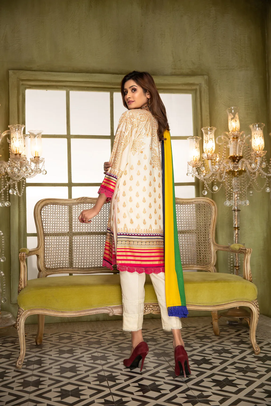 Winter Ready to Wear 3 Pcs Embroidered Dress by Aleezay 05