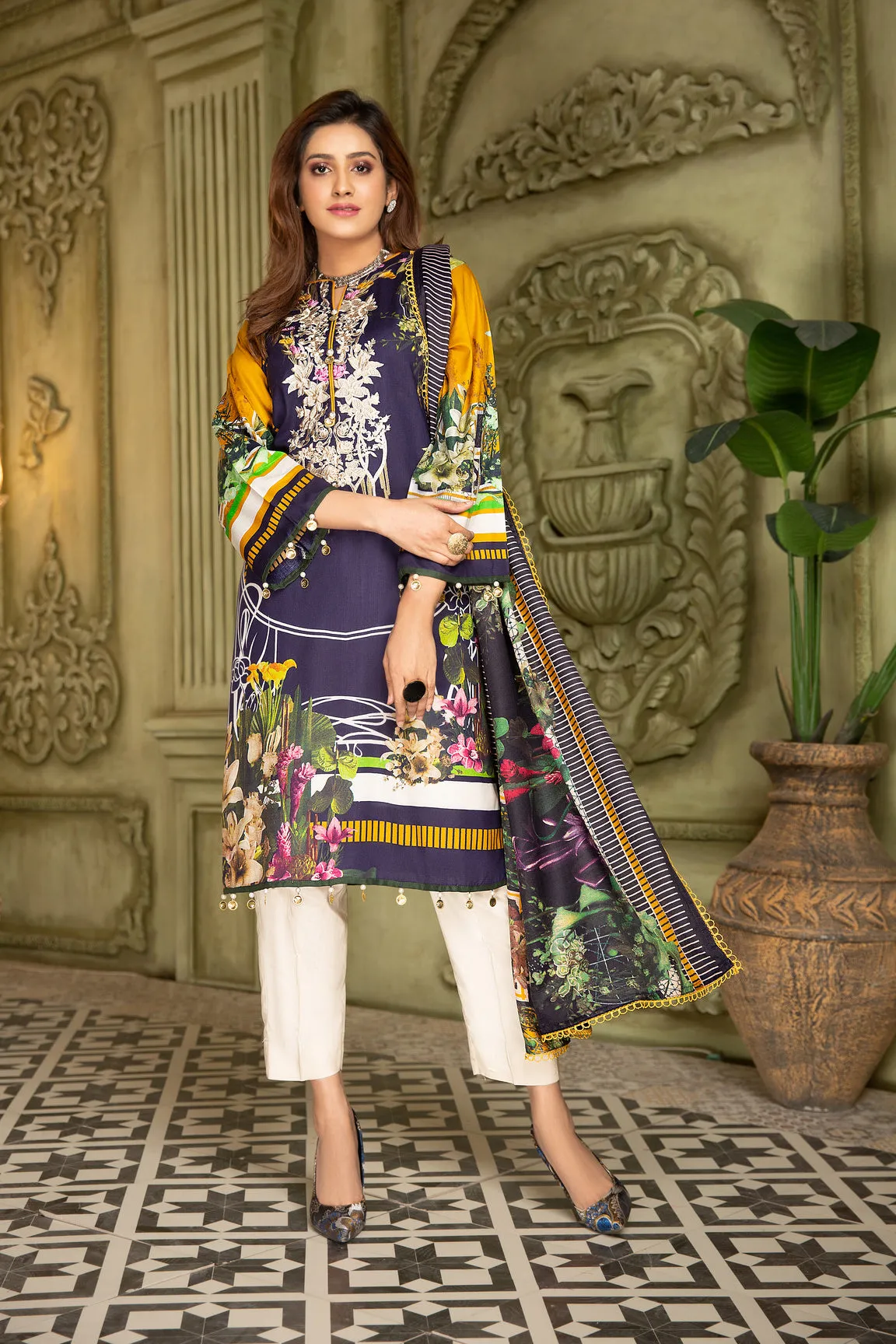 Winter Ready to Wear 3 Pcs Embroidered Dress by Aleezay 08