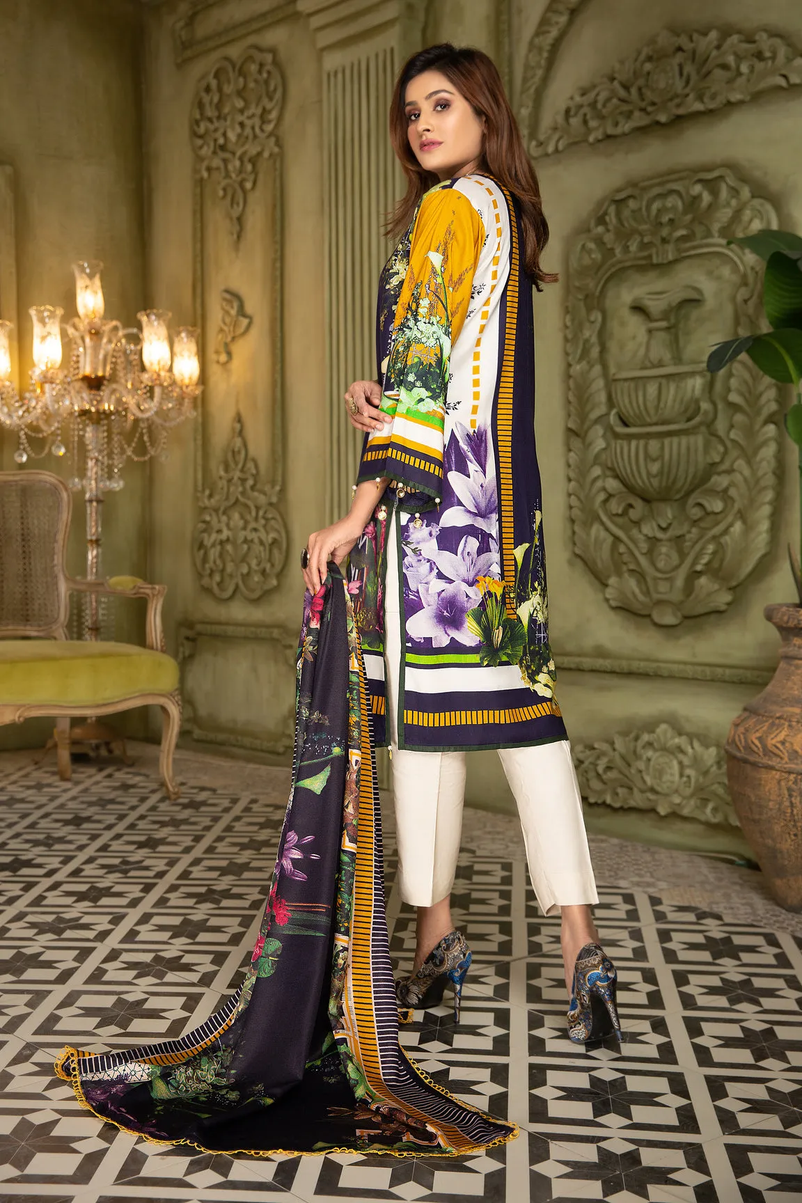 Winter Ready to Wear 3 Pcs Embroidered Dress by Aleezay 08