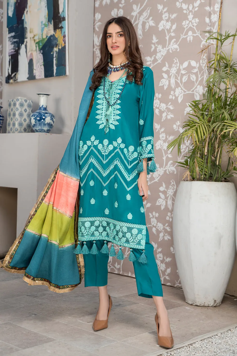 Winter Ready to Wear 3pc Embroidered Dress in Linen with wool shawl 02